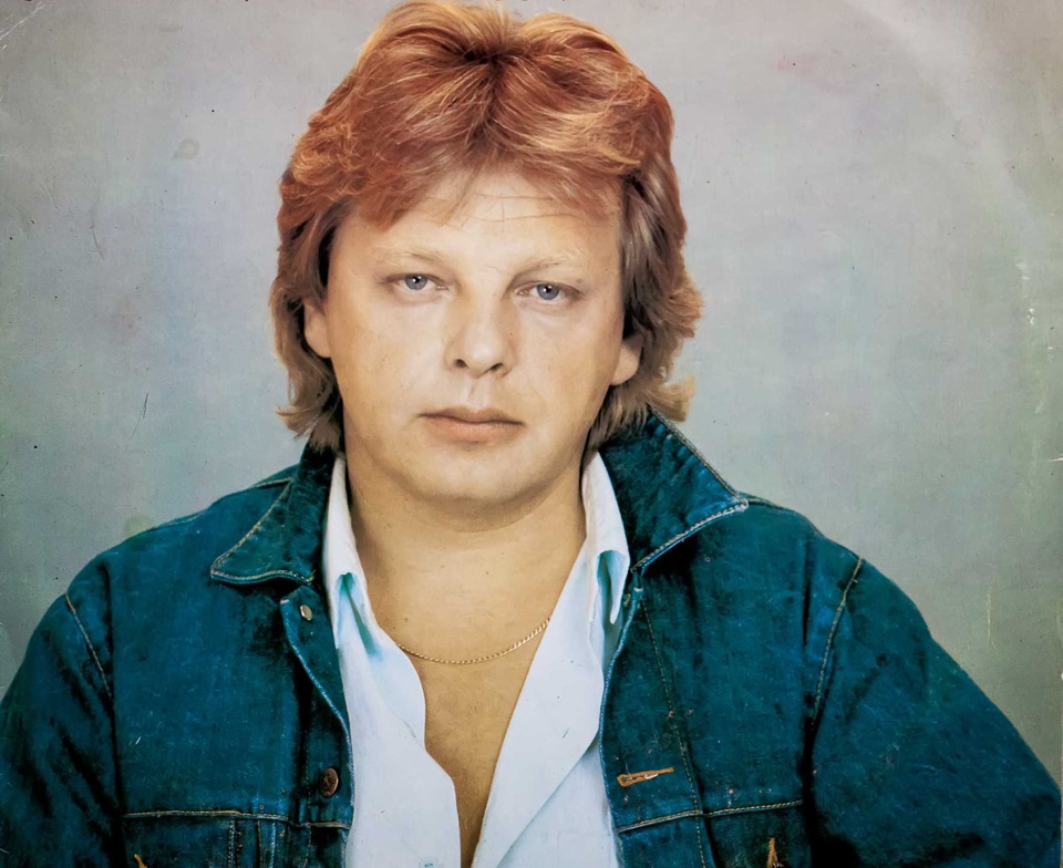 Юрий Антонов