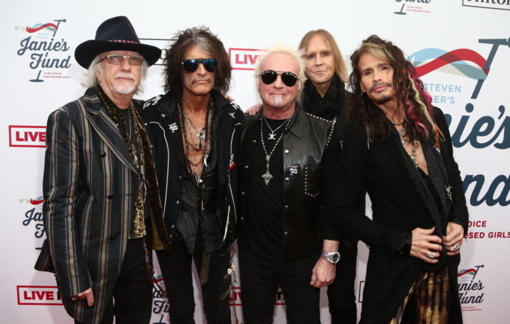 Aerosmith: «плохие парни из Бостона», которые падали, вставали и гремели полвека