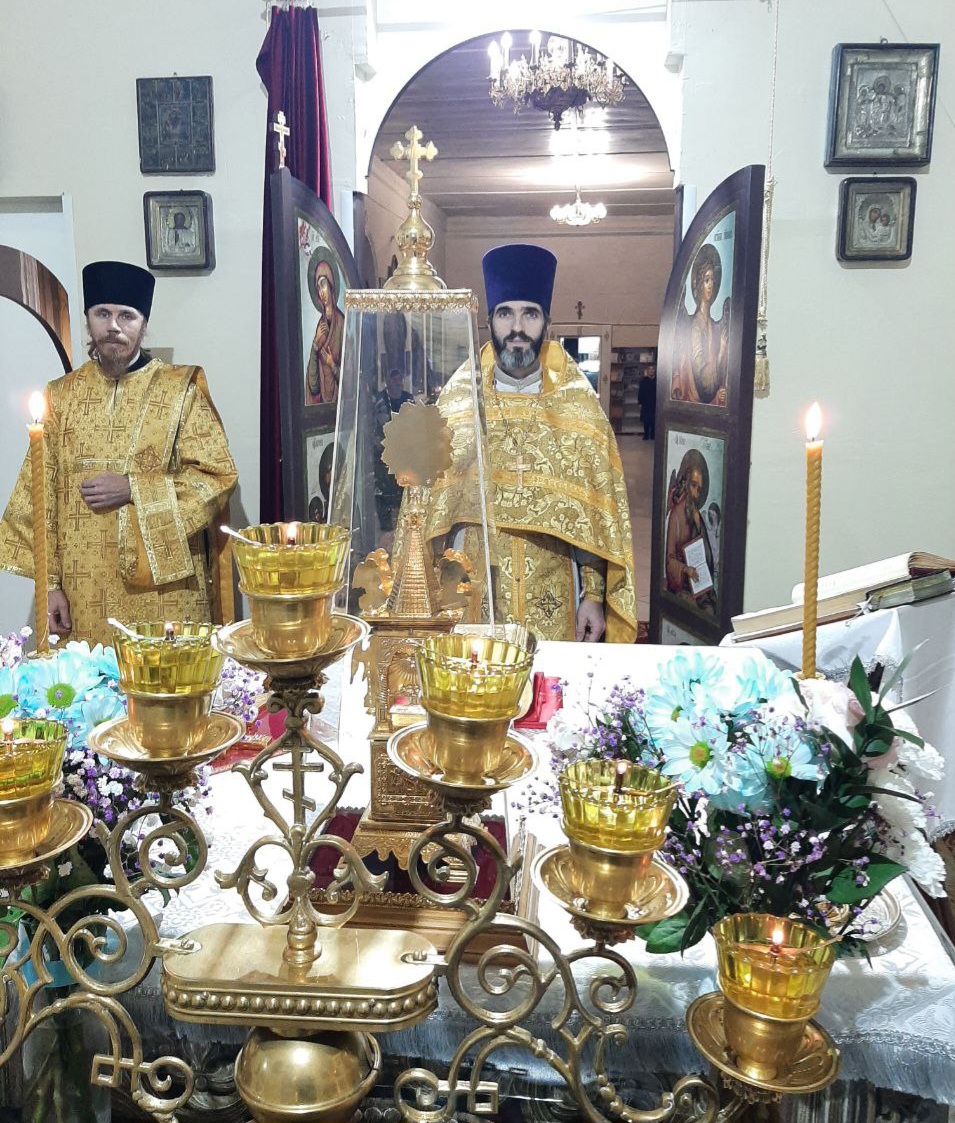 13 декабря 2024 года, в пятницу Седмицы 25-ой по Пятидесятнице, в день памяти апостола Андрея Первозванного, в Введенском хрсме совершили Божественную литургию.