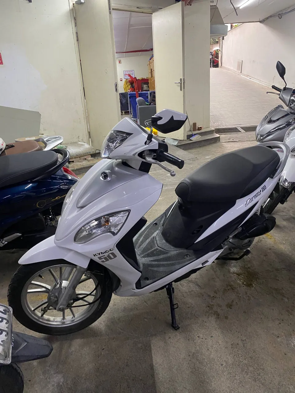 Kymco Candi Hi 50cc, spacious city scooter