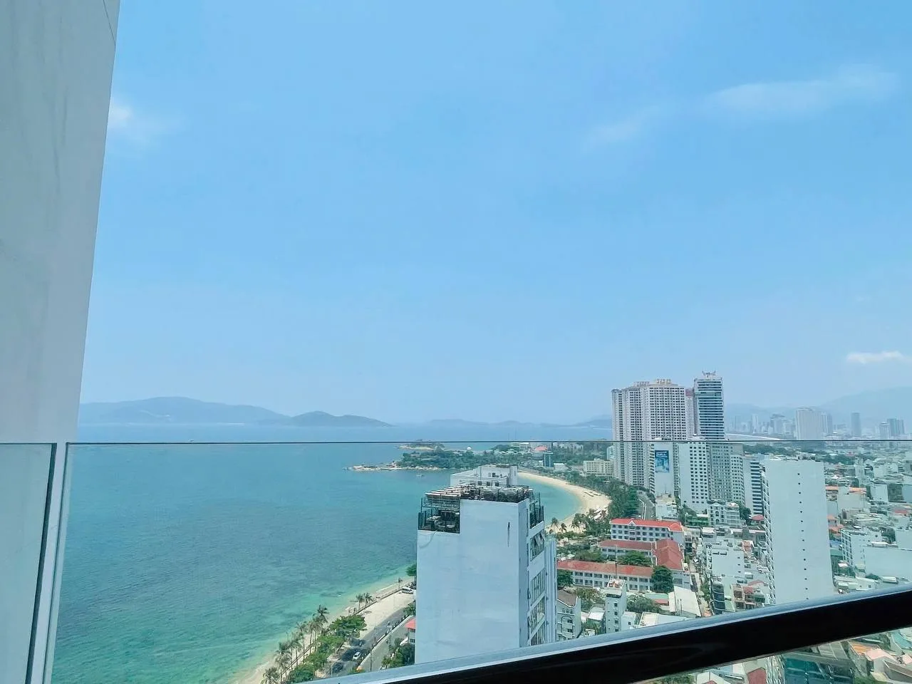 New apartment with sea view in Scenia Bay