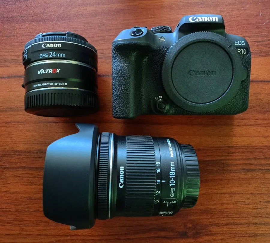 Комплект Canon R10 и объективы