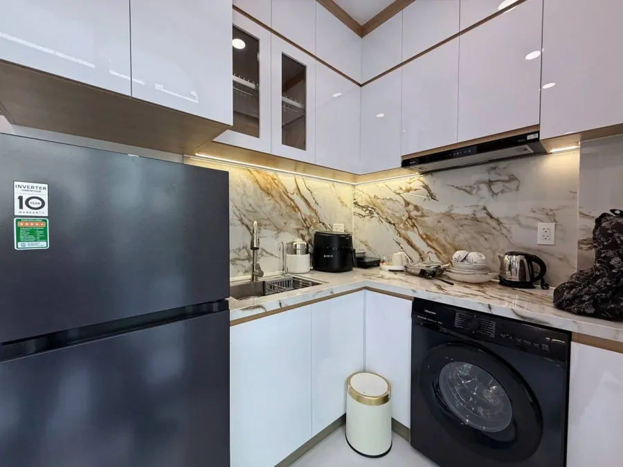 Studio with balcony in Hon Chong