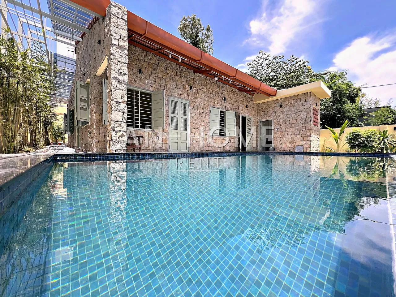 Biệt thự mới 3 phòng ngủ ở phía bắc Nha Trang