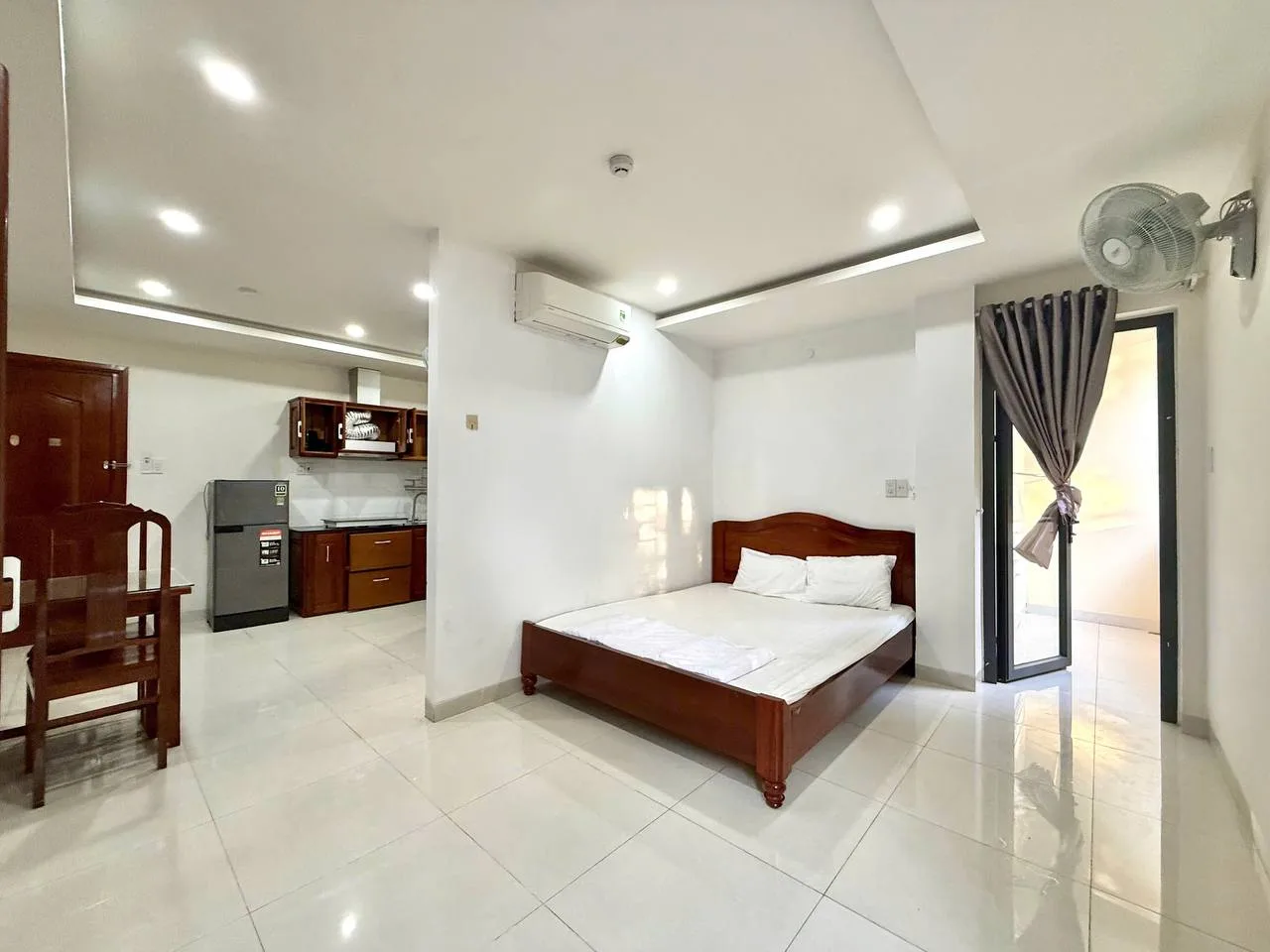 Căn hộ studio có ban công ở phía Nam Nha Trang