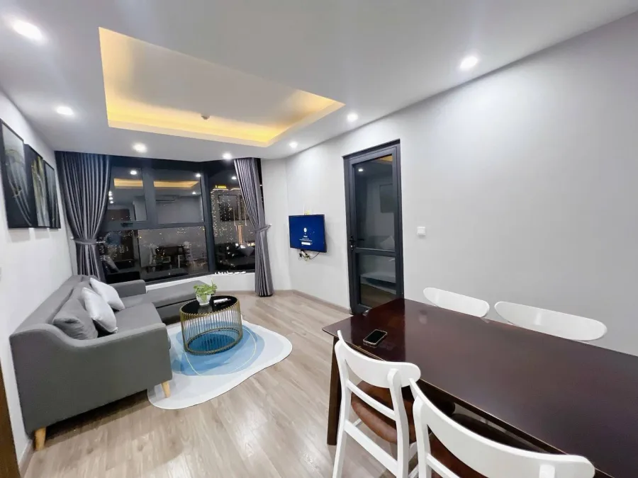 2-bedroom apartment in HUD Building