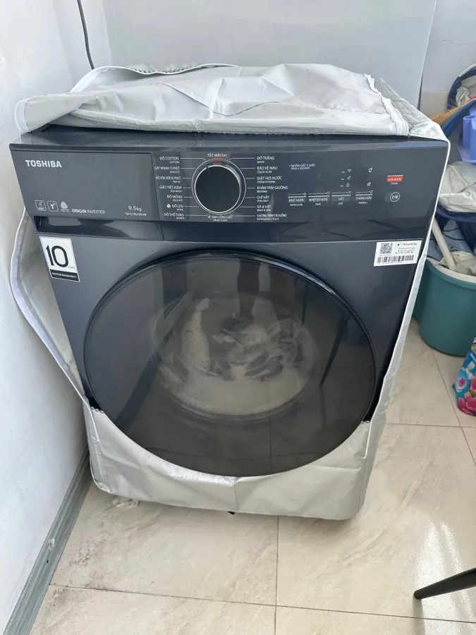 Стиральная машина Toshiba TW-T21BU105UWV, почти новая
