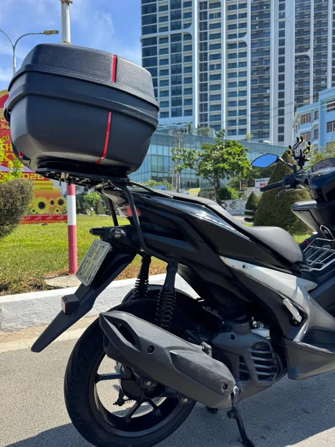 Yamaha NVX 155, 2017 год