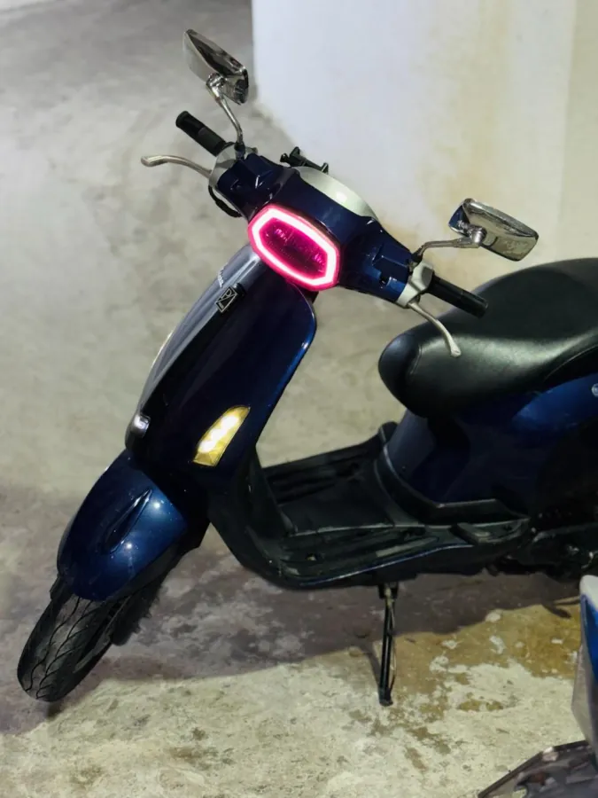 Vespa Sprint 50cc, 2024 год