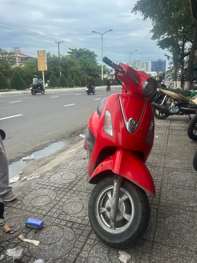 SYM Attila Elizabeth 125cc, красный