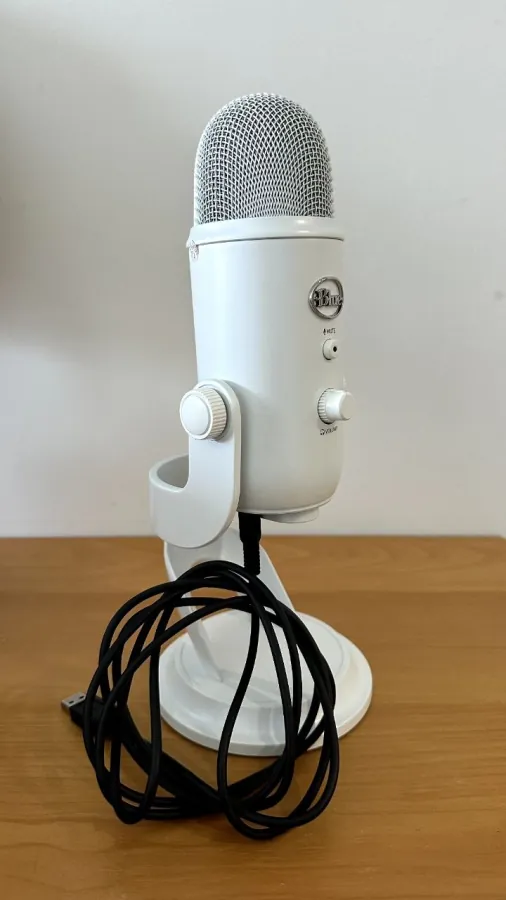 Blue Yeti USB microphone, new