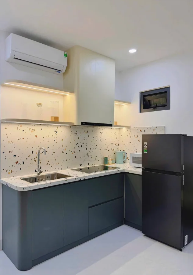 1-bedroom apartment with balcony near central VCN