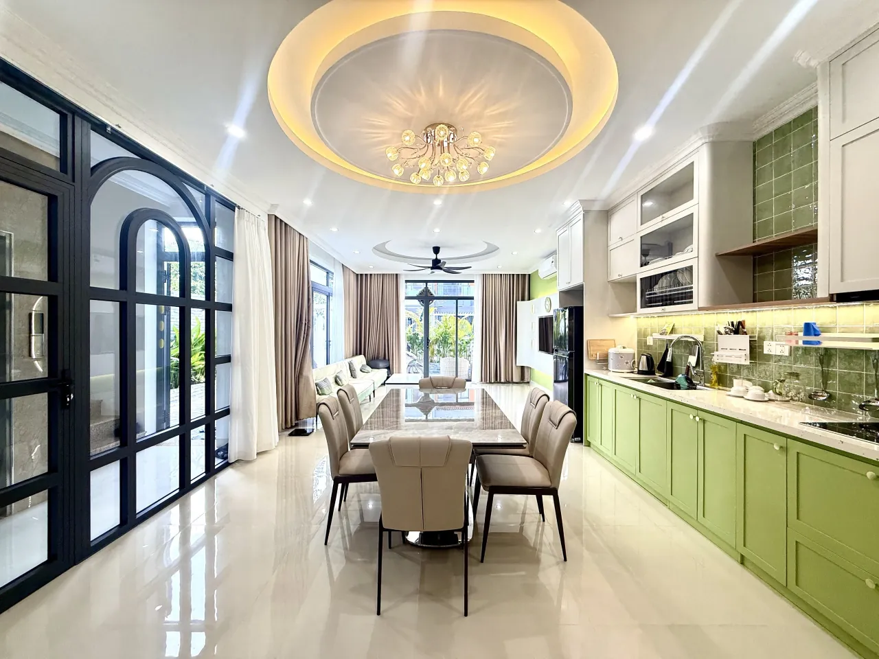 2-комнатная квартира 90 м² в My Gia Gói 8