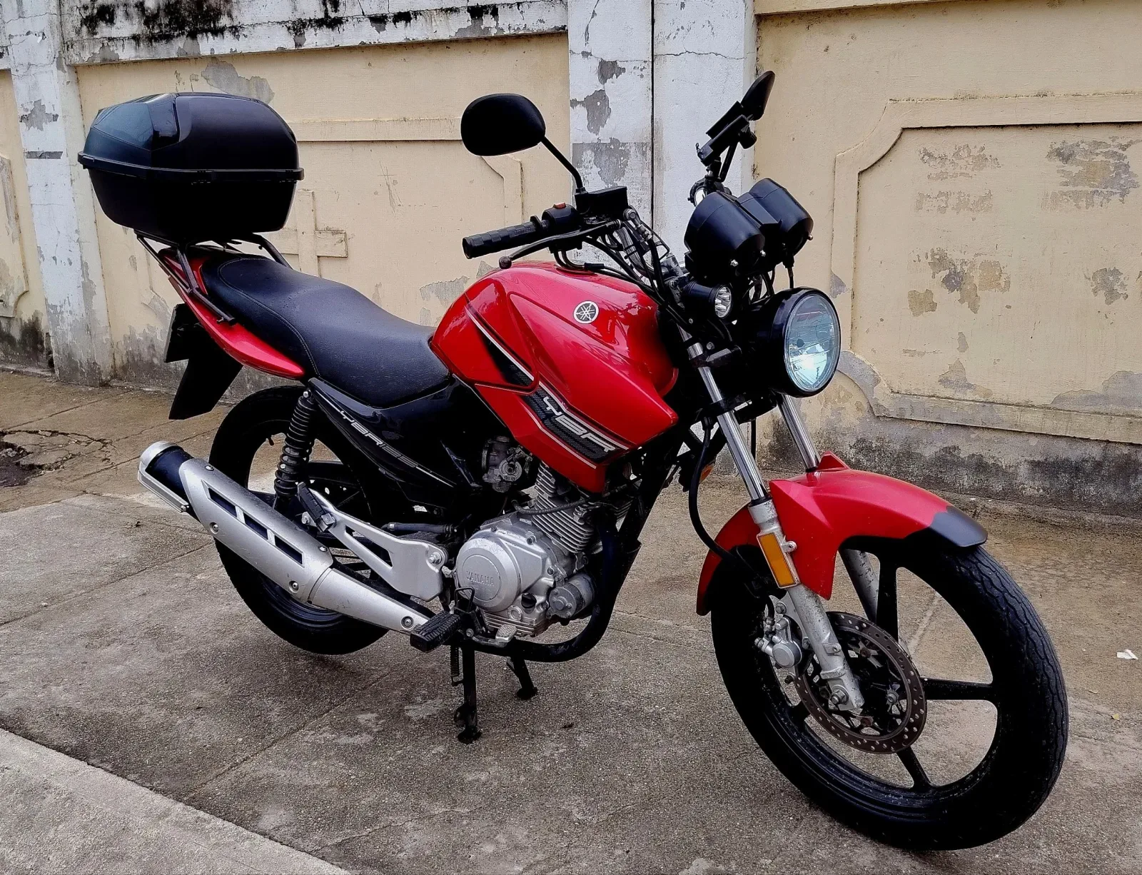 Yamaha YBR 125, исправен и готов к поездкам