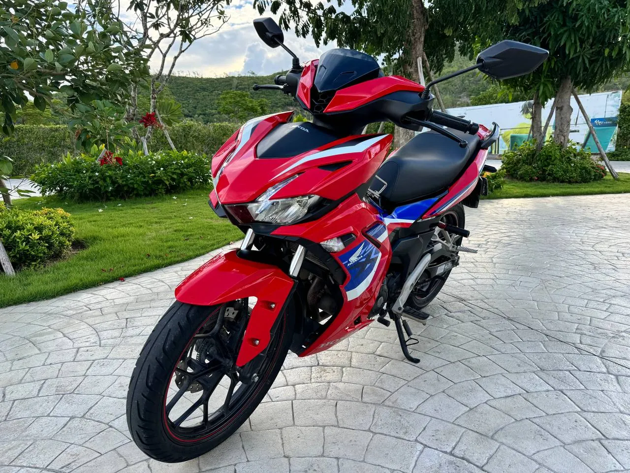 Honda Winner X V3 150, 2023 год