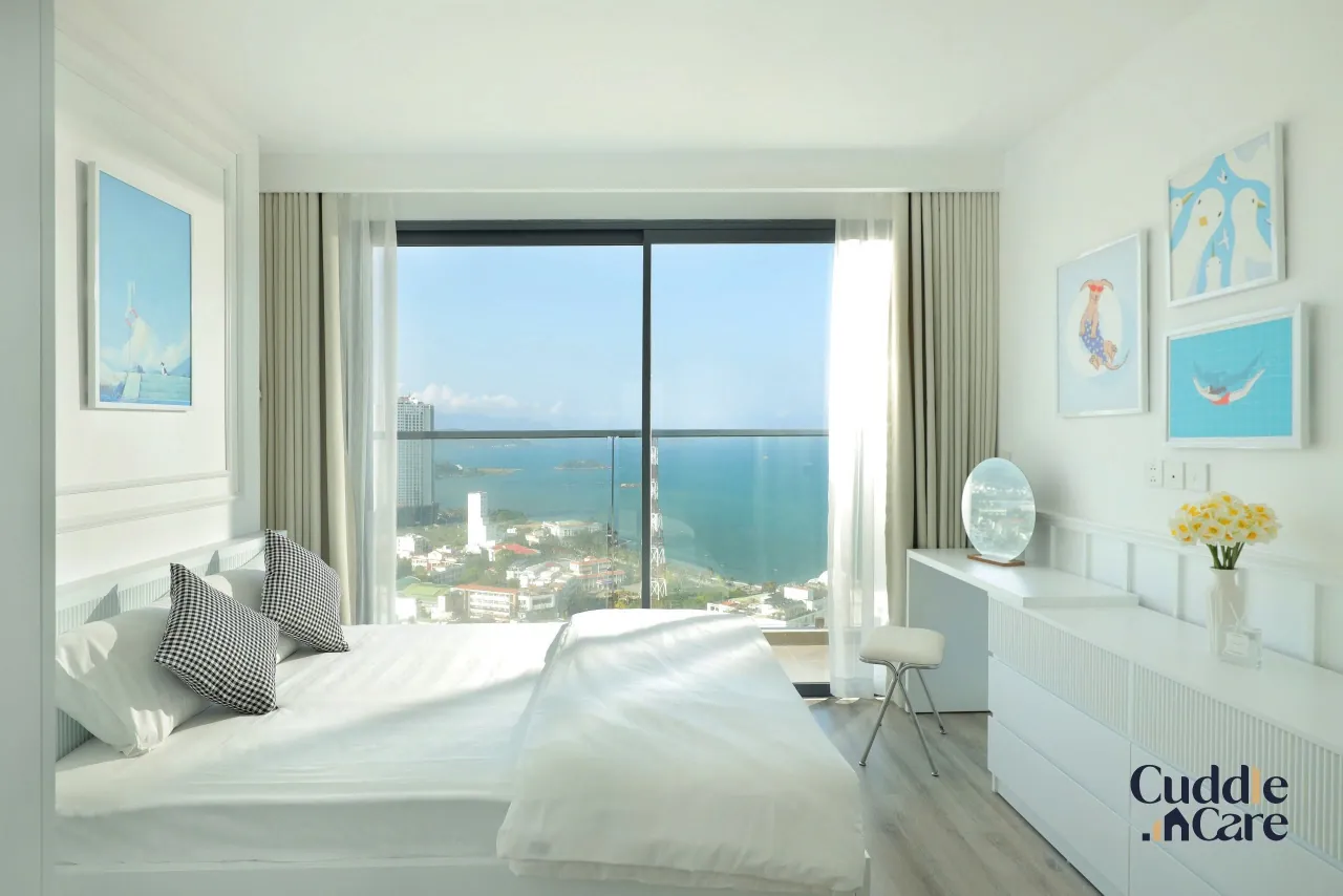 2-bedroom apartment with sea view, Marina Suites
