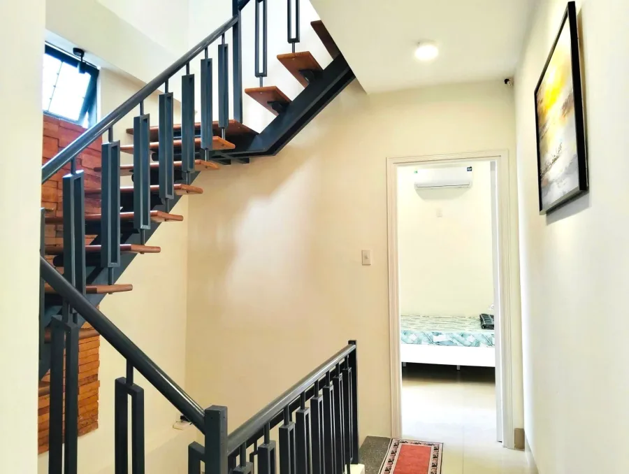 Nhà 3 tầng có sân vườn gần biển, Vĩnh Hải