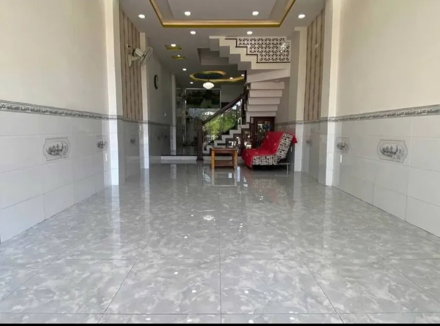 Nhà 3 phòng ngủ tại Hà Quang 2