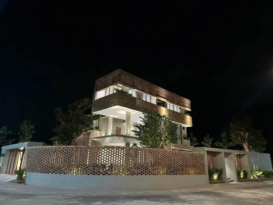 Вилла 439 м² с садом и гаражом на западе Нячанга
