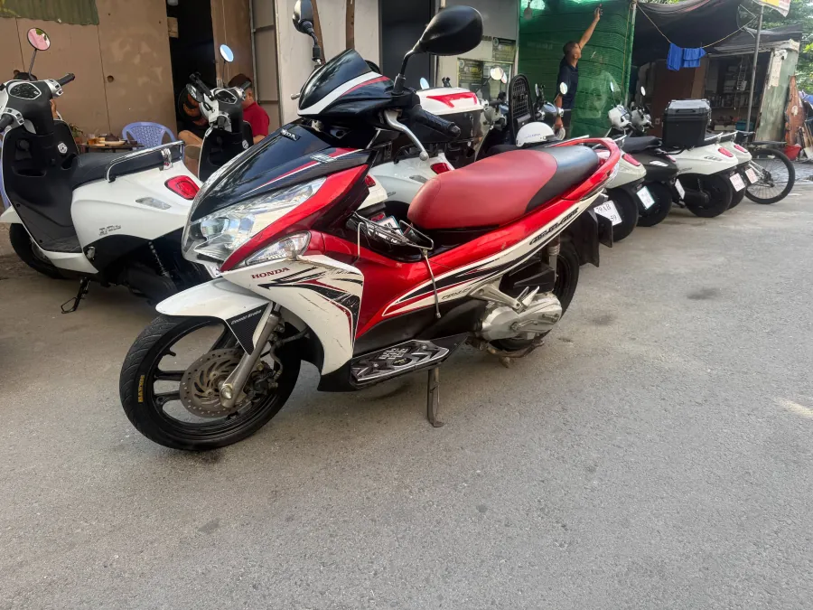 Honda Air Blade 125, đời 2011