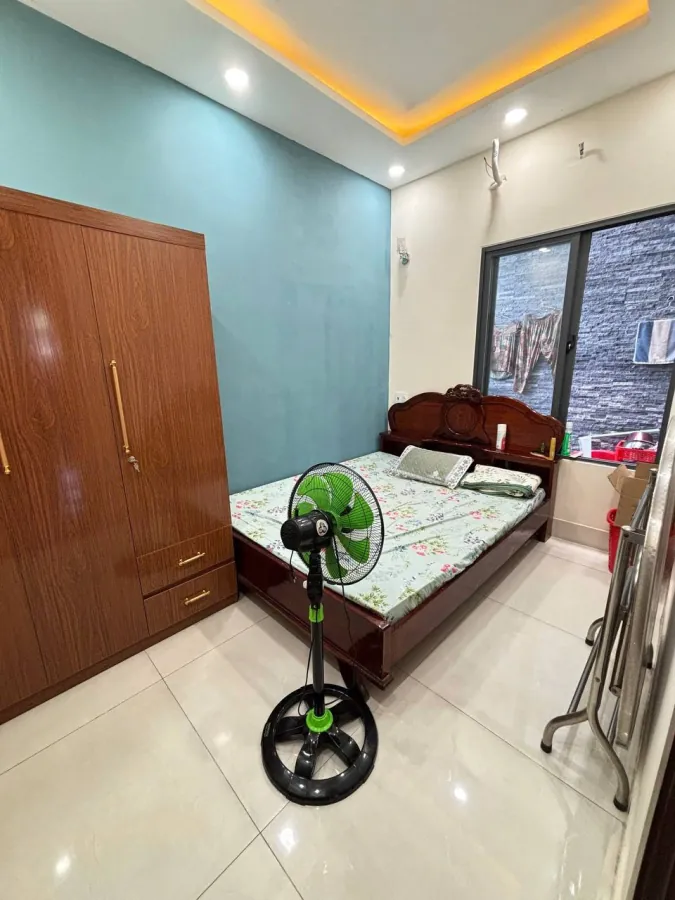 Nhà 3 phòng ngủ có sân thượng ở Bắc Nha Trang