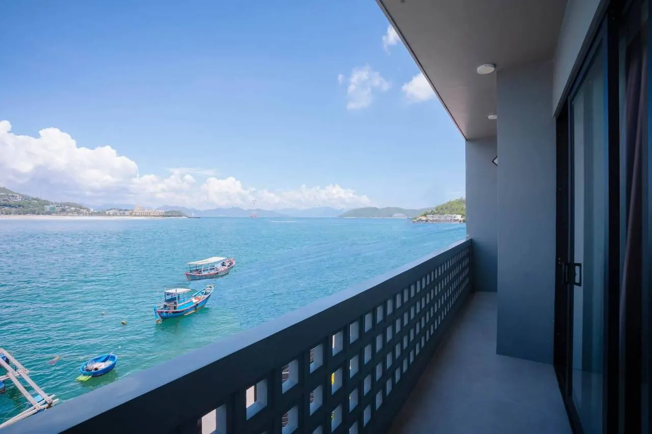 Biệt thự 3 phòng ngủ trên đảo, sát biển