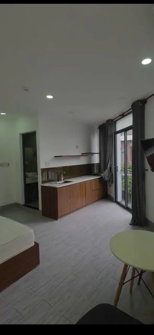 Квартира с 2 балконами, Ха Куанг