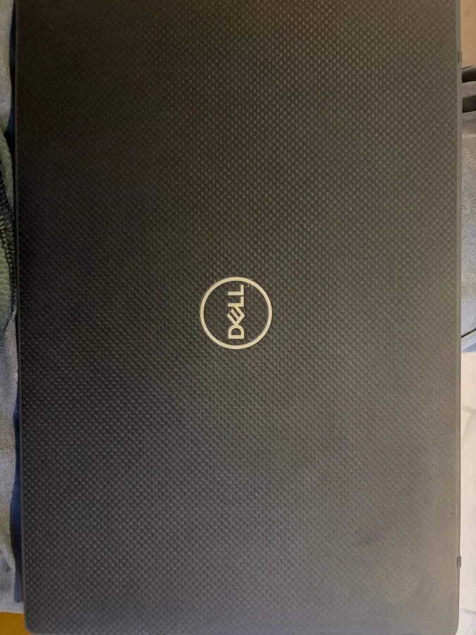 Laptop Dell Latitude 7400