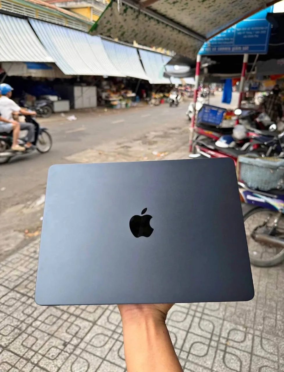 MacBook Air M5 13″, 512 ГБ, 24 ГБ RAM