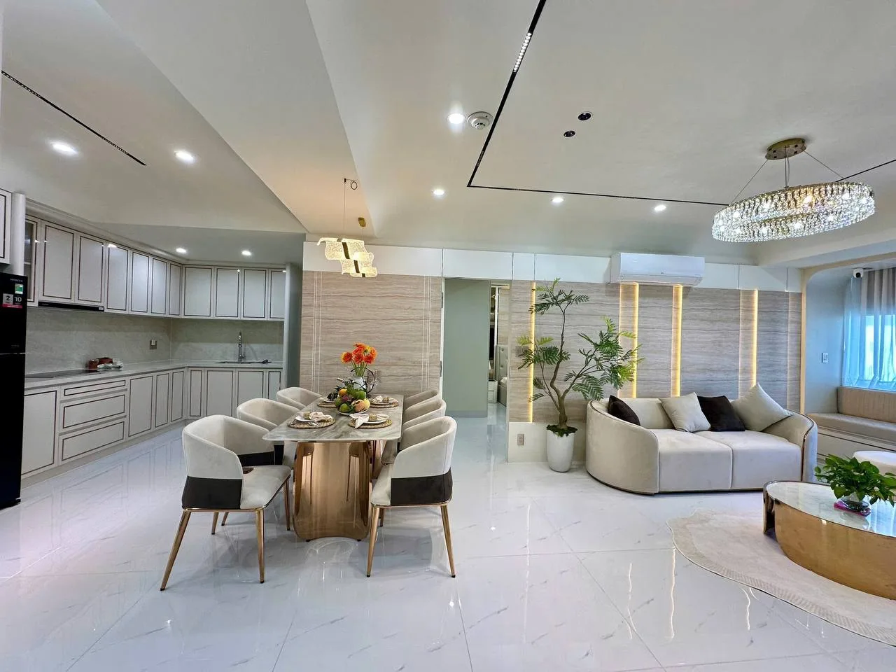 Spacious Song Da apartment, 3 bedrooms