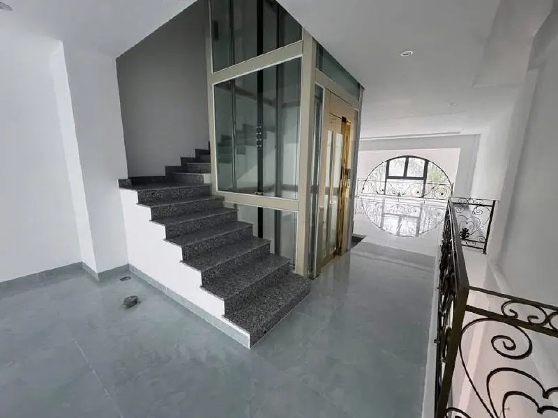 5-story house for business, Ha Quang 1