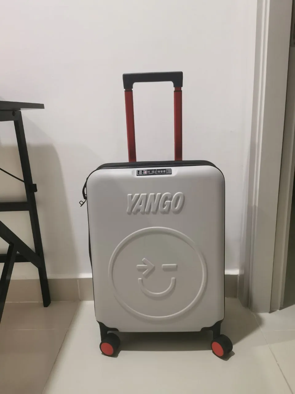Чемодан Яндекс Team (Yango), почти новый