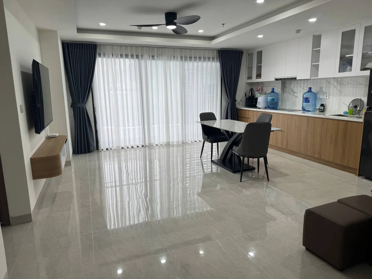 Пересдам квартиру с 3 спальнями, 83 м², CCU Building