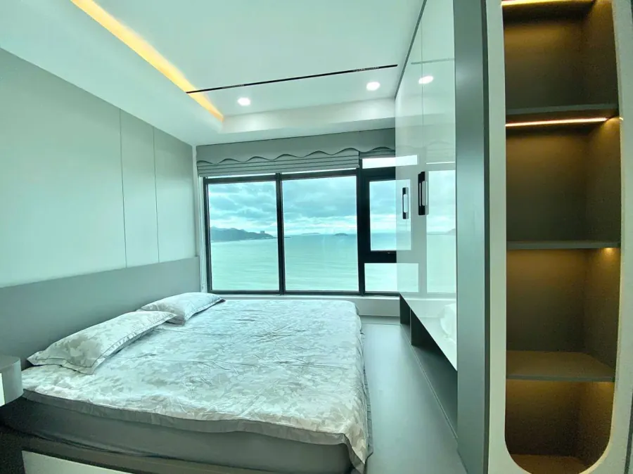 Квартира с 2 спальнями у моря, Oceanus