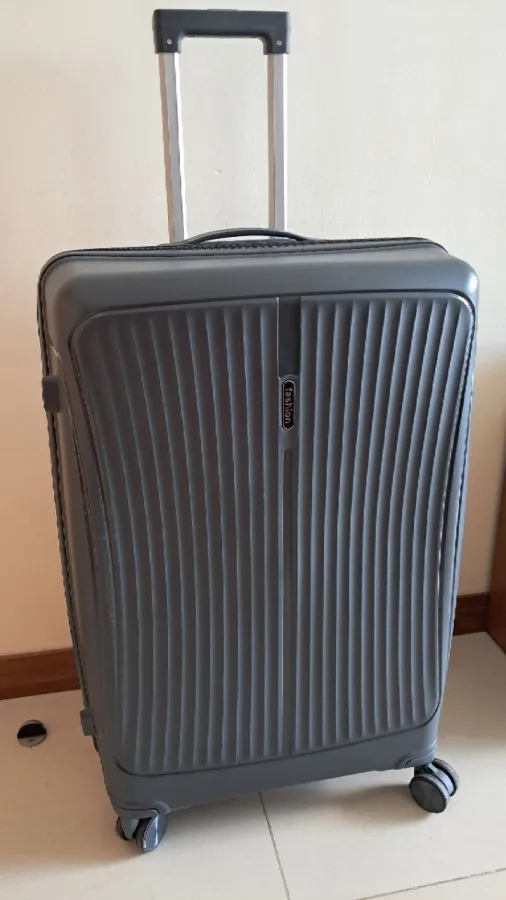 Новый большой чемодан 65×46×30
