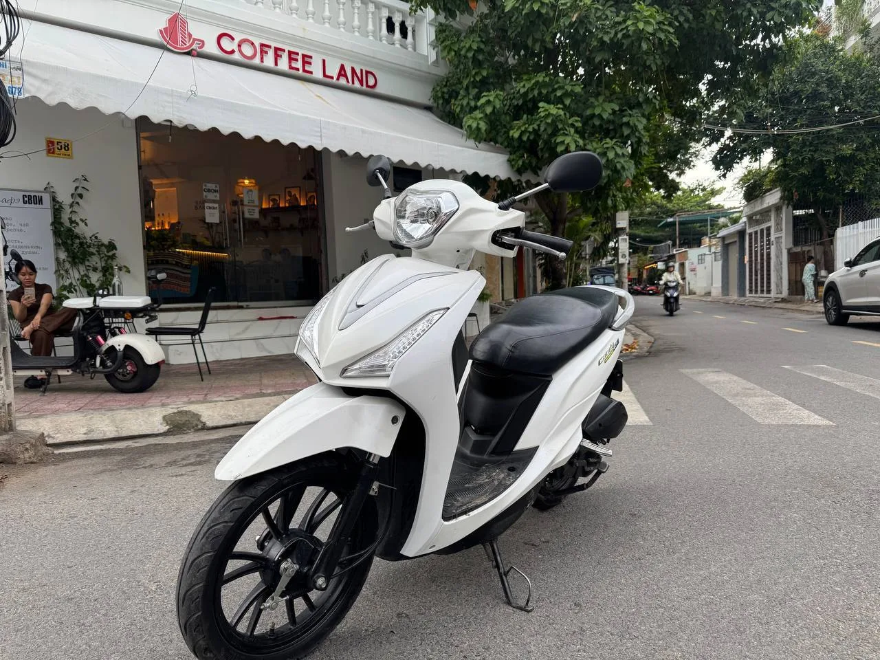Kymco Hermosa Candy, 50 кубов, 2021 год