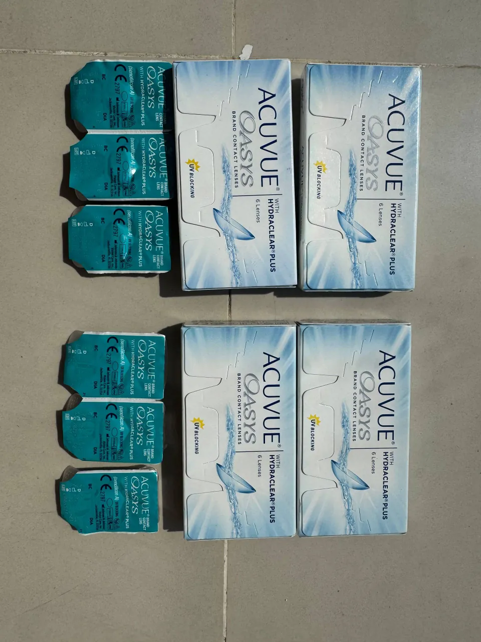 Двухнедельные линзы Acuvue −2.50 и −2.75