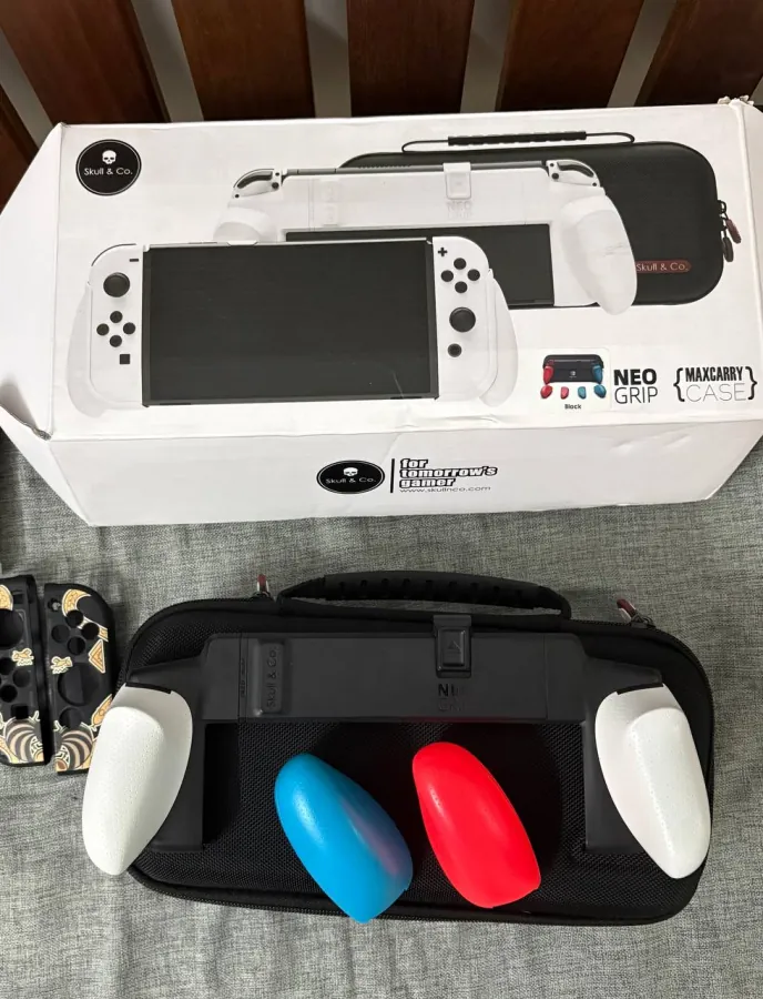 Phụ kiện Nintendo Switch OLED bán gộp một lô
