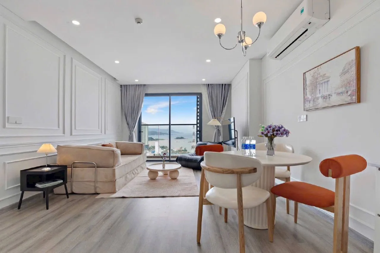 Căn hộ 2 phòng tại Marina Suites, 77 m²
