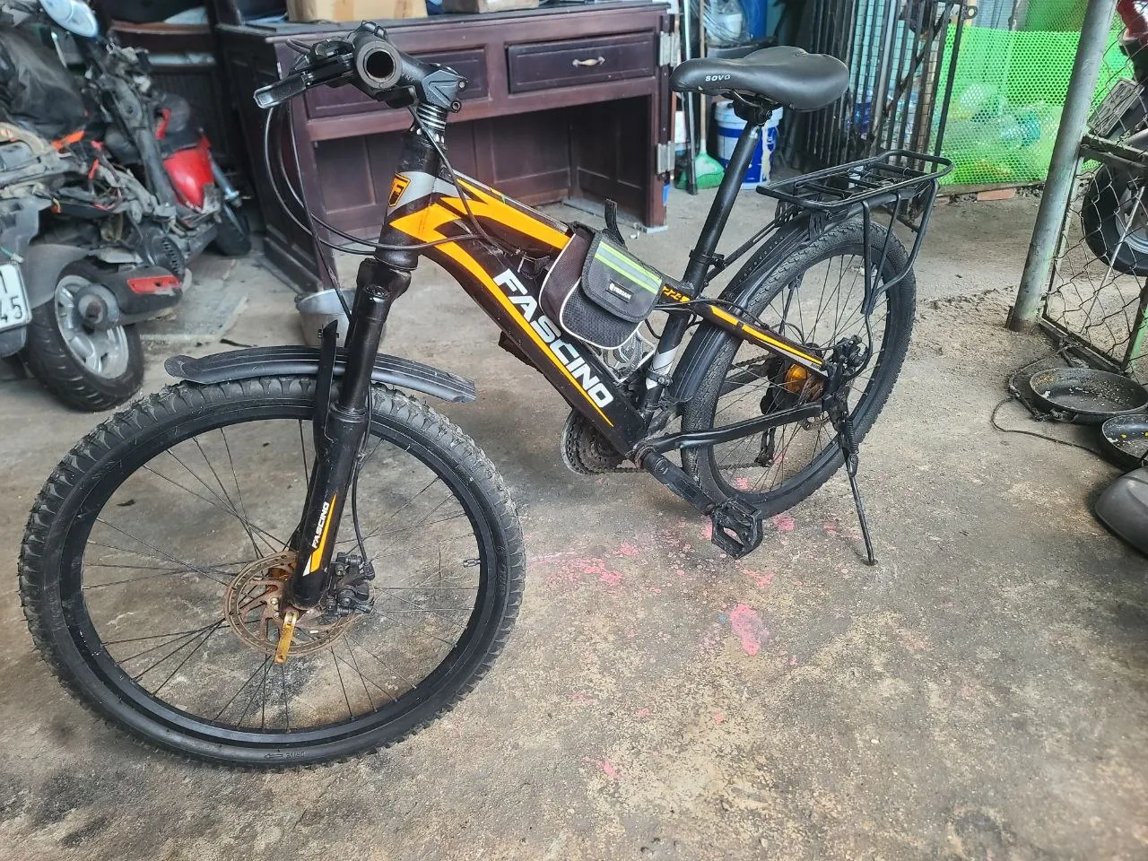 Teen bike, 21-speed