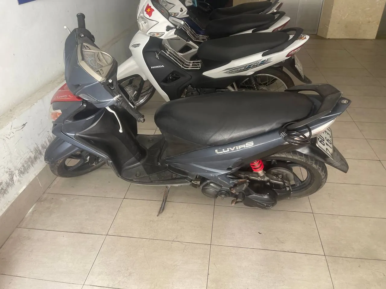 Yamaha motorcycle with papers