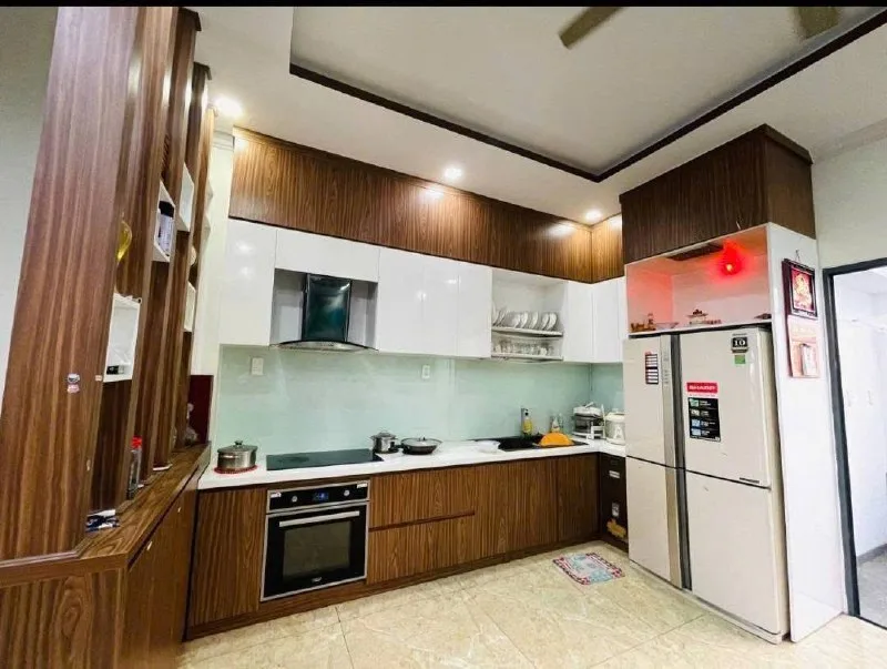 Nhà 4 phòng ngủ có nội thất, Nha Trang
