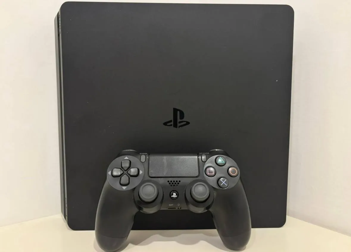 Sony PlayStation 4 Slim 1TB