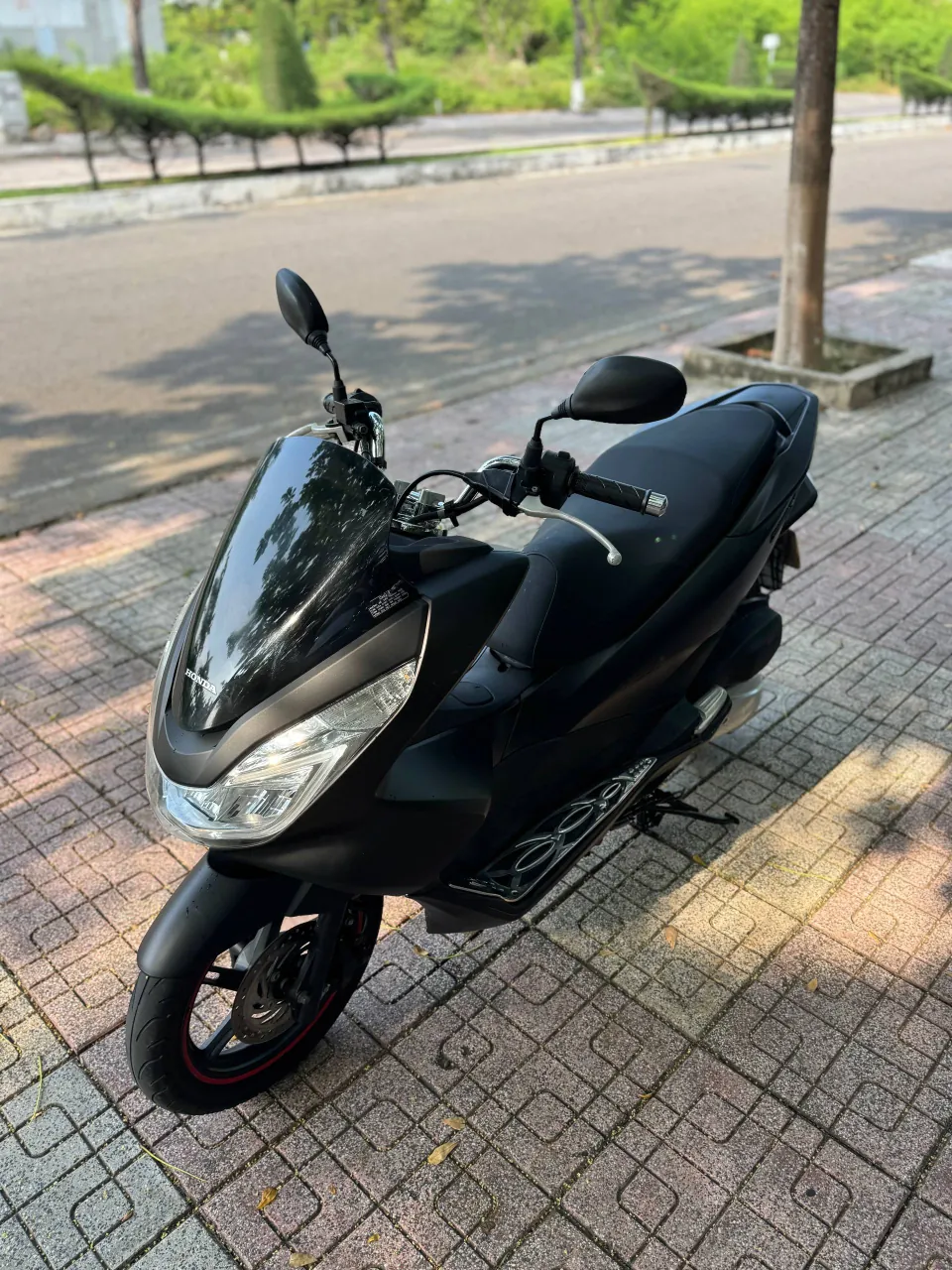 Honda PCX 2015 в идеальном состоянии