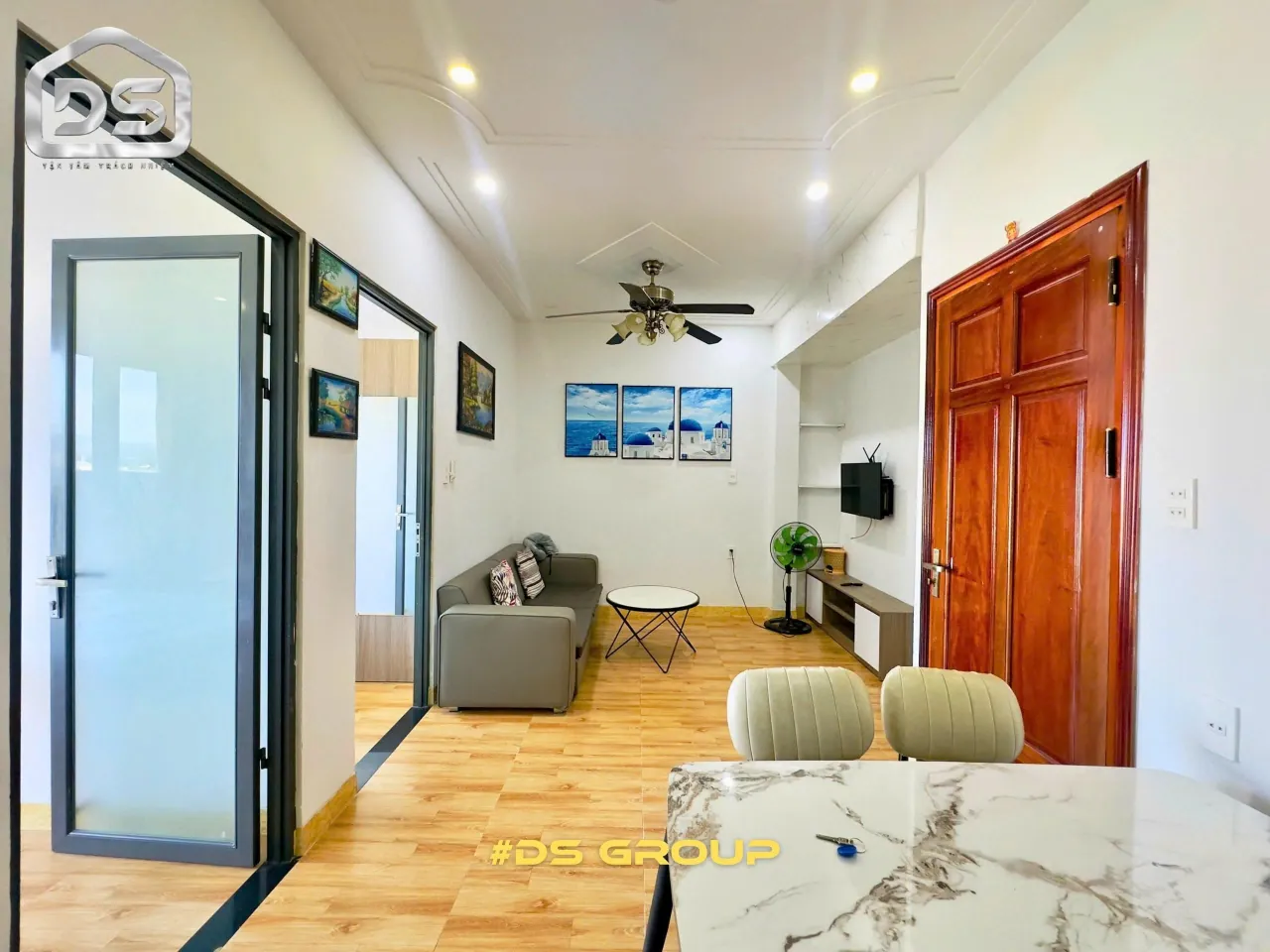 2-bedroom apartment, Vinh Diem Trung — Photo 3 of 10