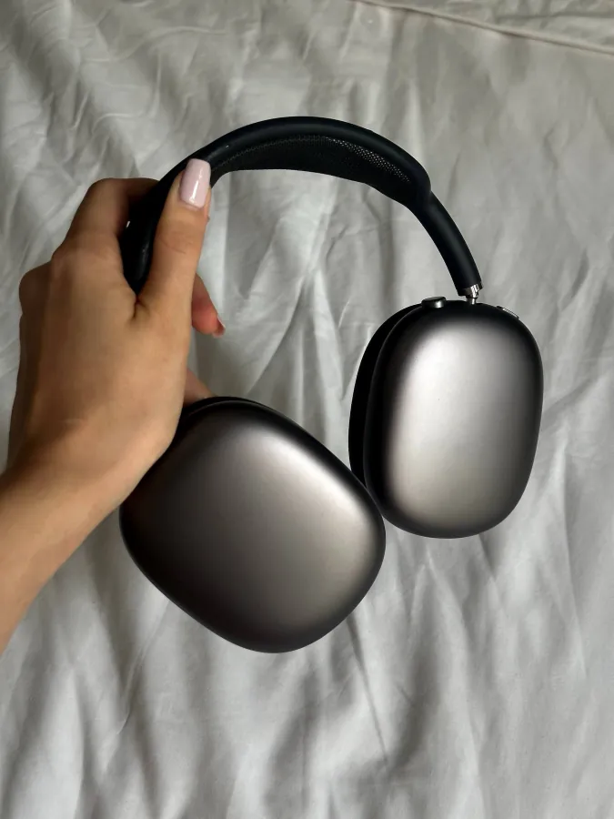 Оригинальные AirPods Max с чехлом