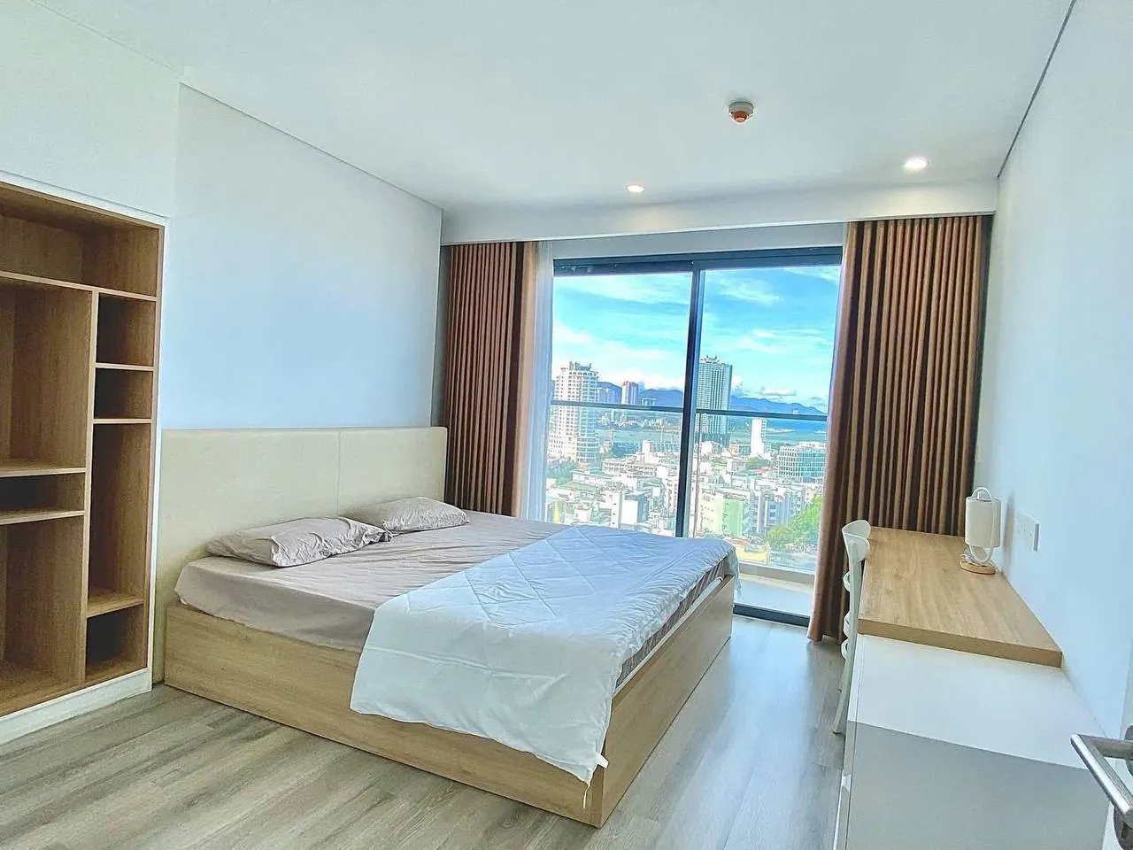 Квартира с 2 спальнями в Marina Suites, центр Нячанга