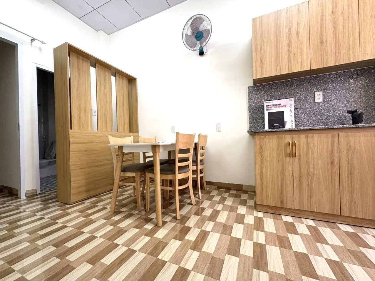 Квартира с 2 спальнями и балконом, Западный Нячанг