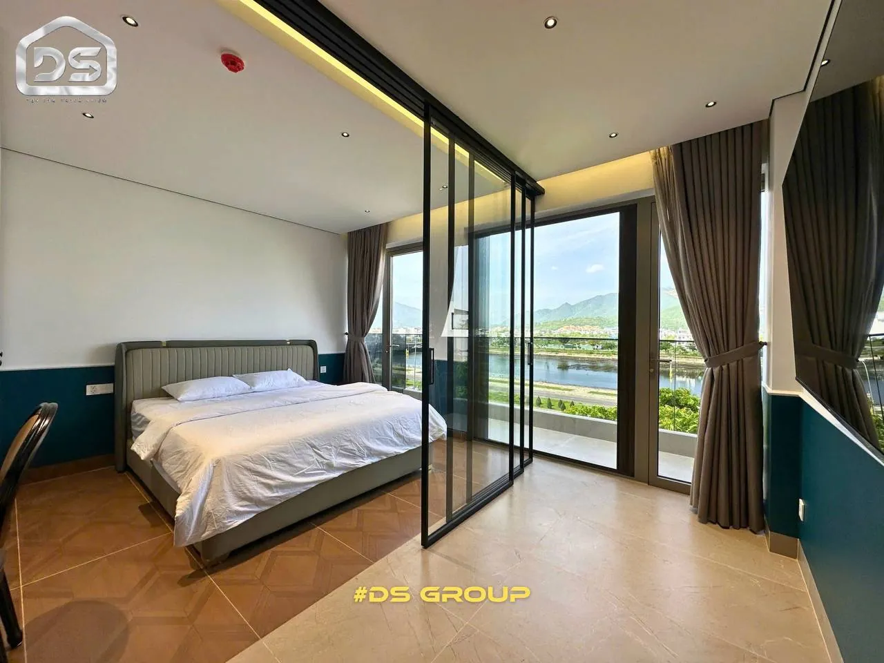Căn hộ mới 1 phòng ngủ ở Hà Quang 2