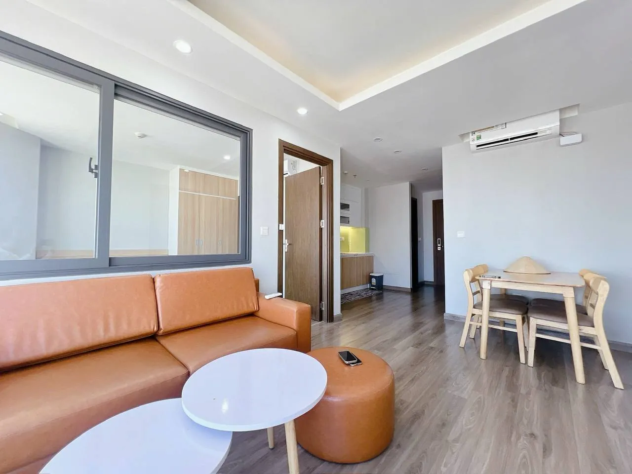 2-room apartment with sea view in HUD Building — Photo 5 of 10